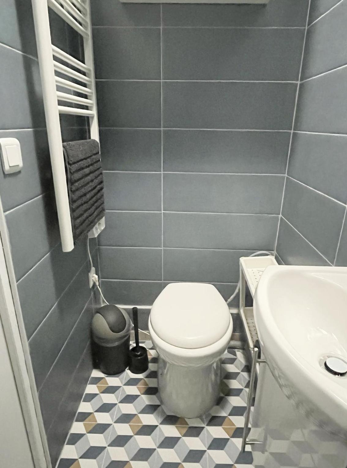 Charmant studio neuf proche de paris Bagnolet Extérieur photo